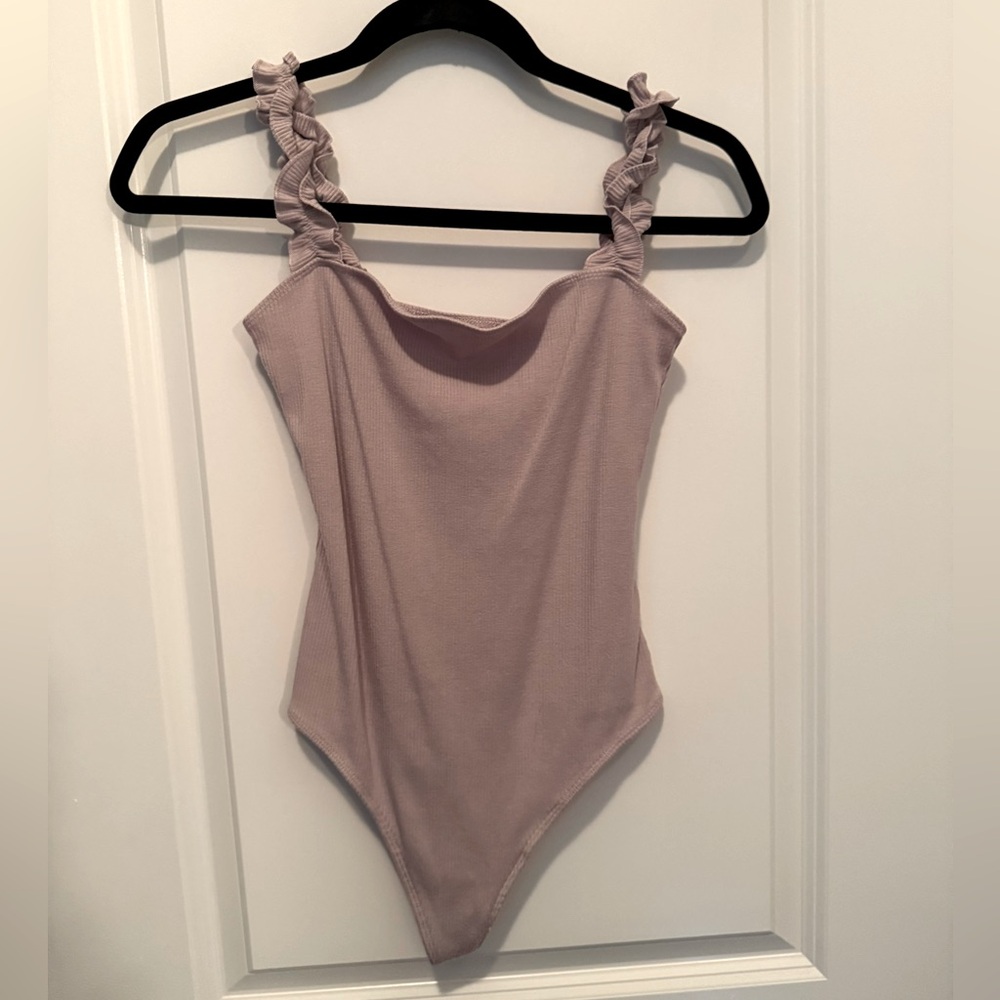 Sunday Best Body Suit size